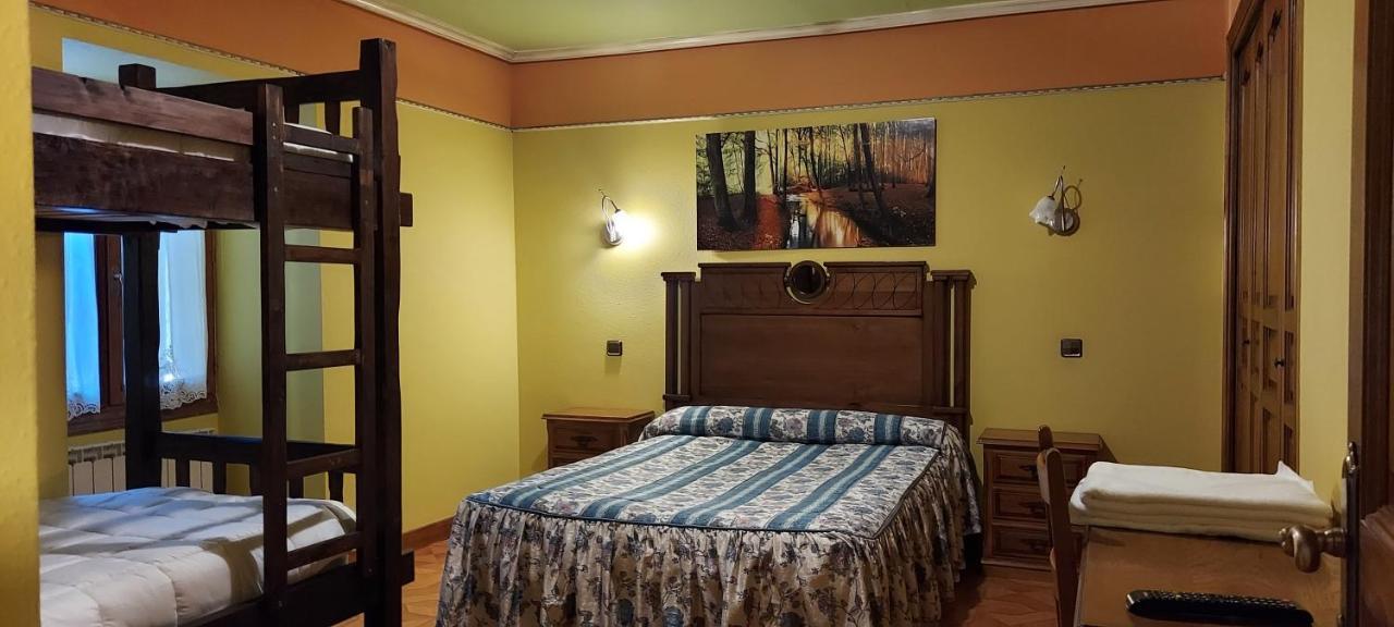 Hotel Rural Bereau Лесака Екстер'єр фото