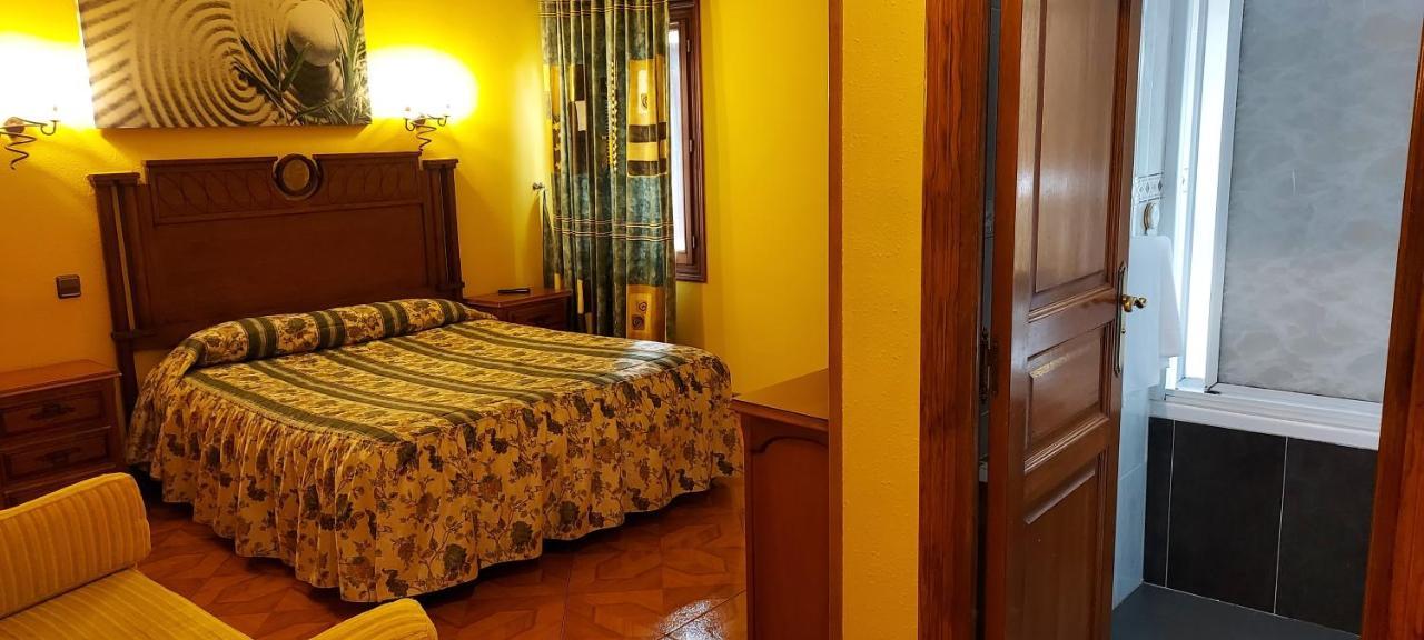 Hotel Rural Bereau Лесака Екстер'єр фото