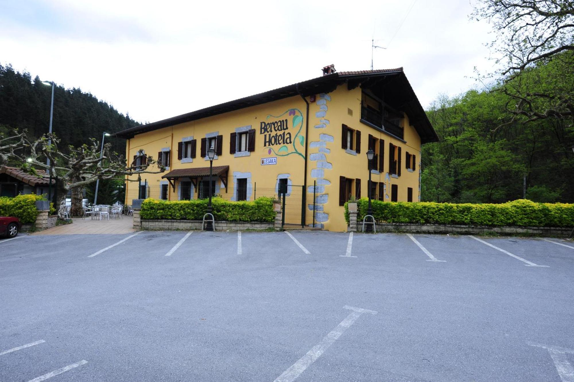Hotel Rural Bereau Лесака Екстер'єр фото