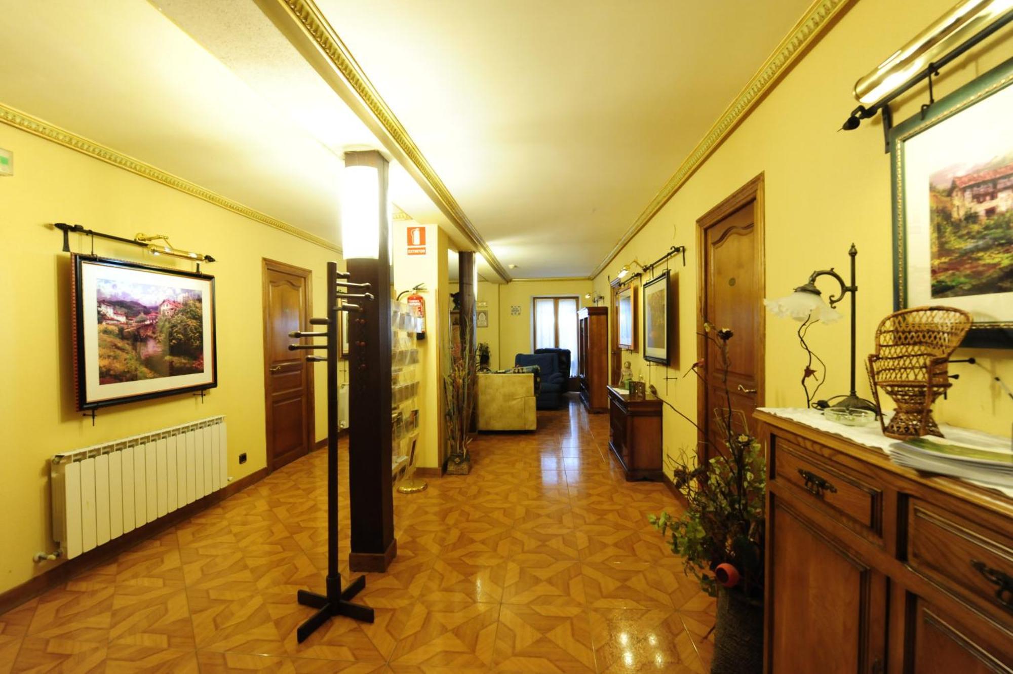 Hotel Rural Bereau Лесака Екстер'єр фото